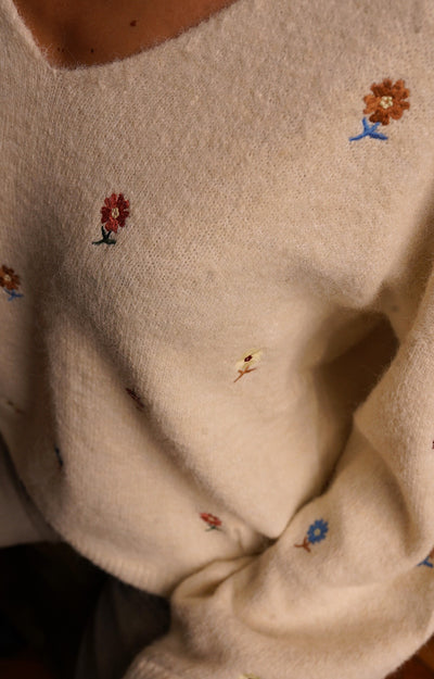 PULL FLEURS LEA