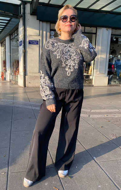 PULL BRODÉ GRIS ADA