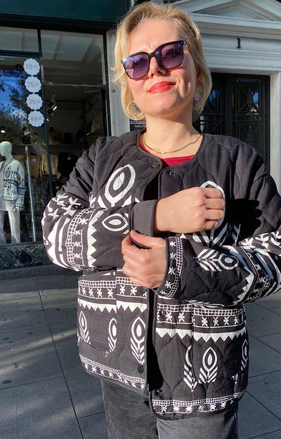 VESTE MOTIF AZTEC NOIRE ALBA